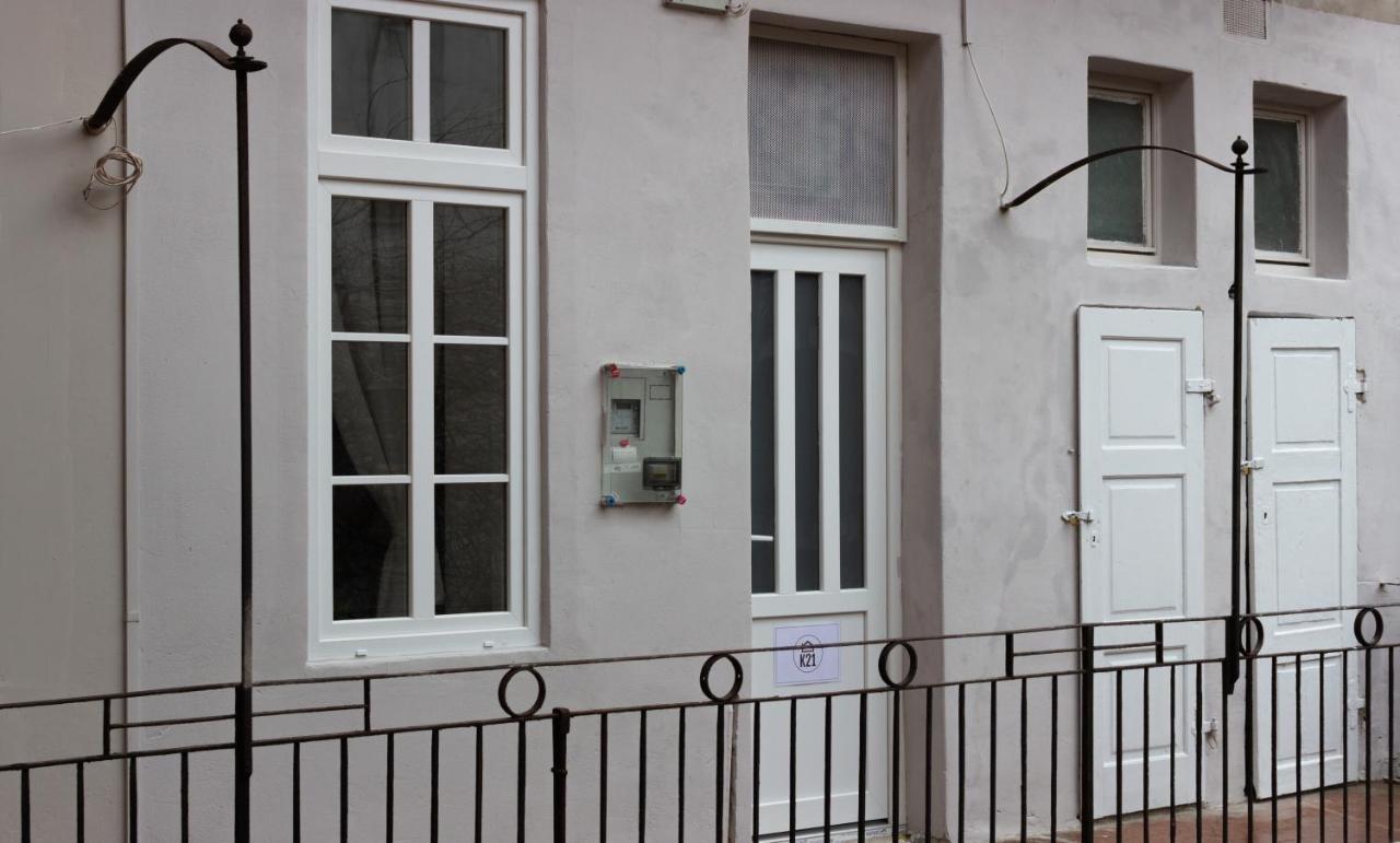 K21 "The Good Shepherd" Apartment Будапеща Екстериор снимка